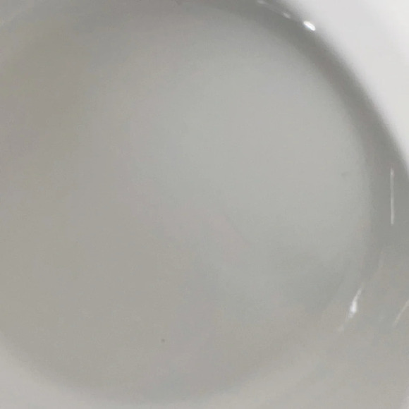 Vintage Enamelware White  Round Roaster Pot With Lid - Picture 11 of 16